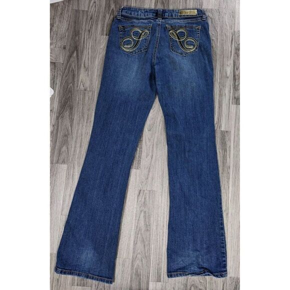 Southpole Juniors Size 7 Distressed Embroidered Pockets Bootcut Denim Blue Jeans - Picture 2 of 11